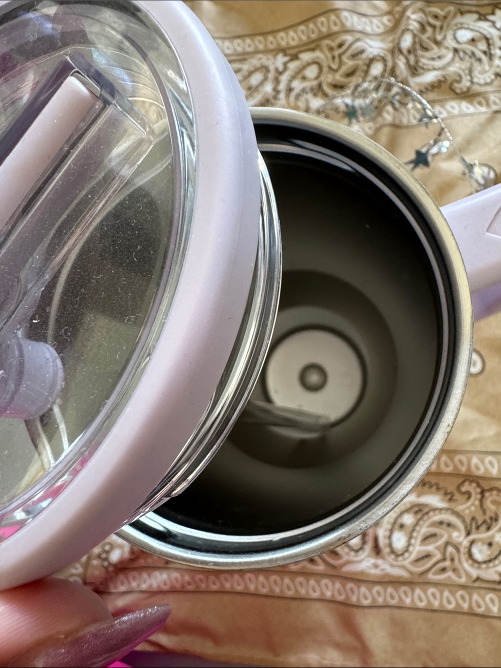 40 oz hydro jug tumbler in Lilac - Picture 2 of 4